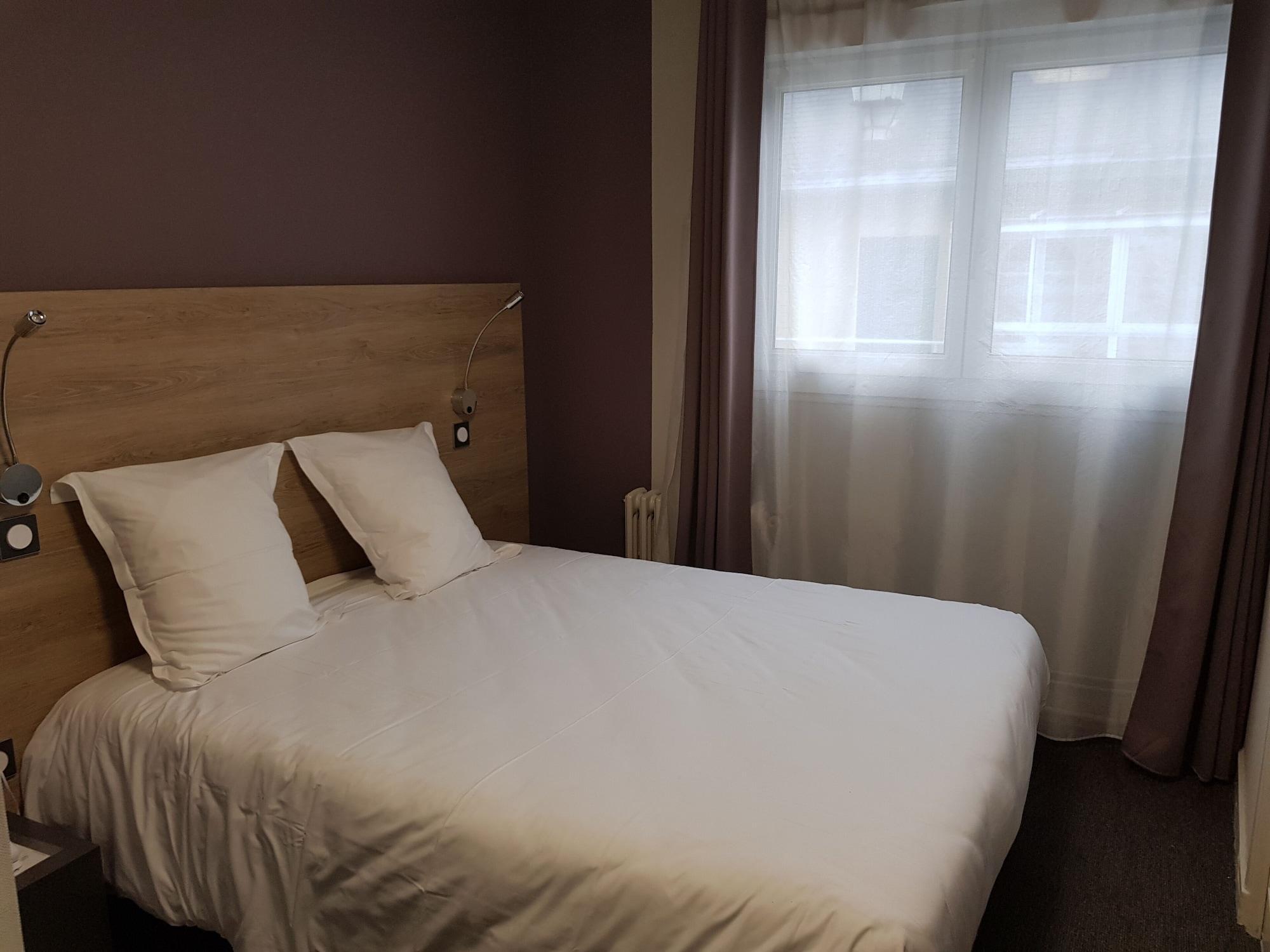 A la Bonne Auberge Laval  Exterior foto