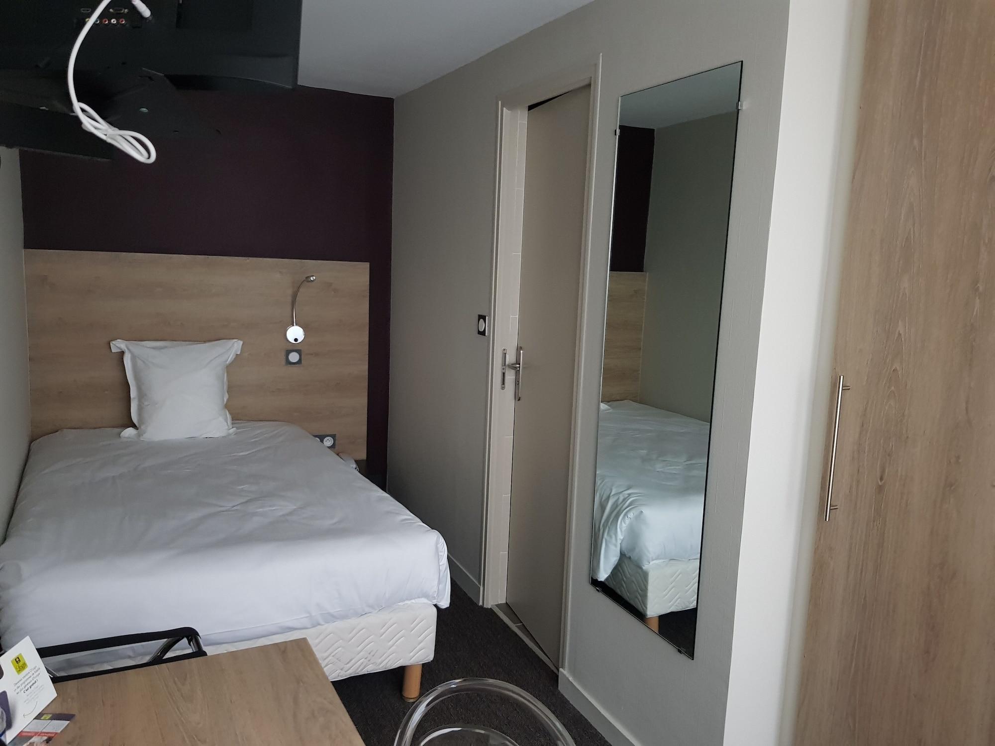 A la Bonne Auberge Laval  Exterior foto